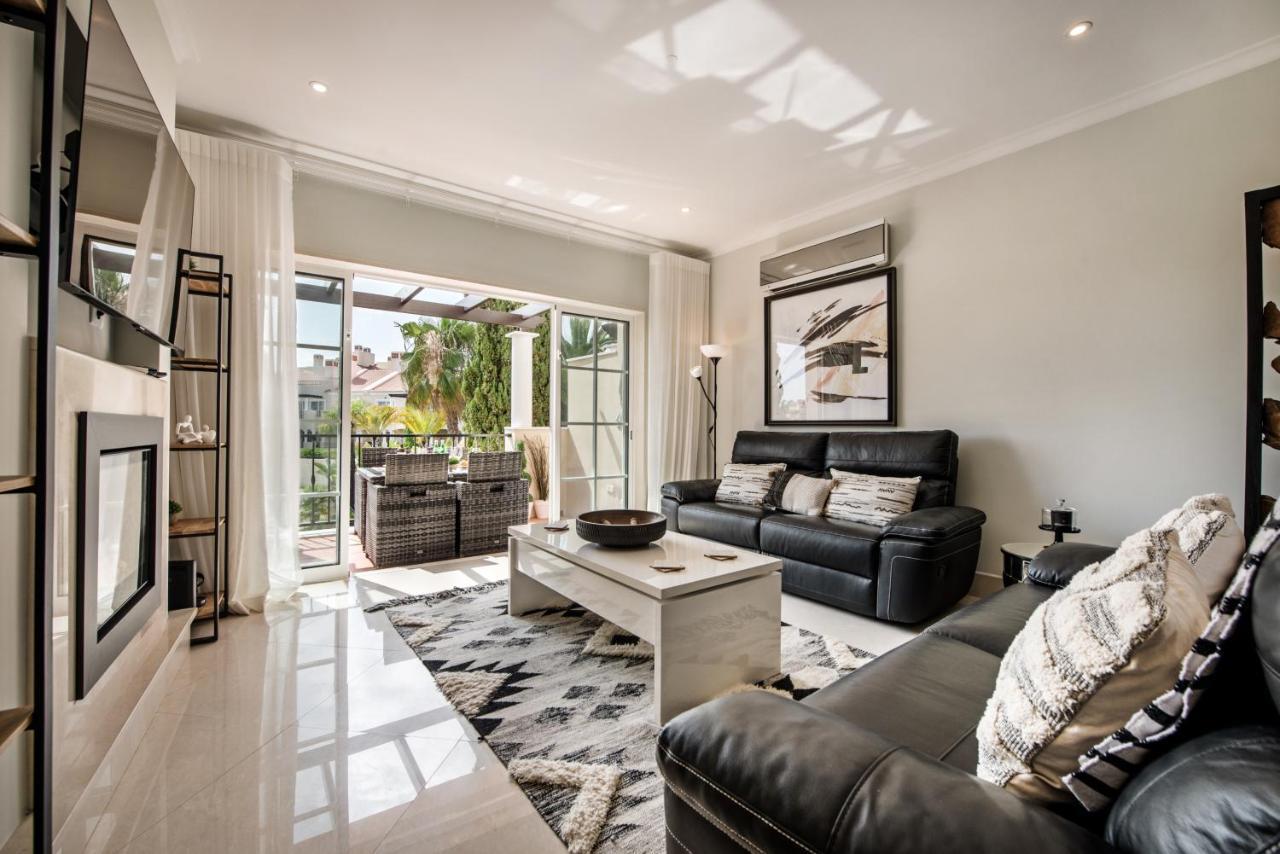 Luxury Apartment With Communal Pool And Terrace クアルテイラ エクステリア 写真